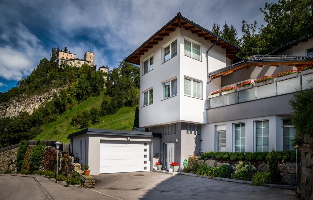 Apartments Schloss-Weissenstein-Strasse Матрай-ин-Осттироль Экстерьер фото